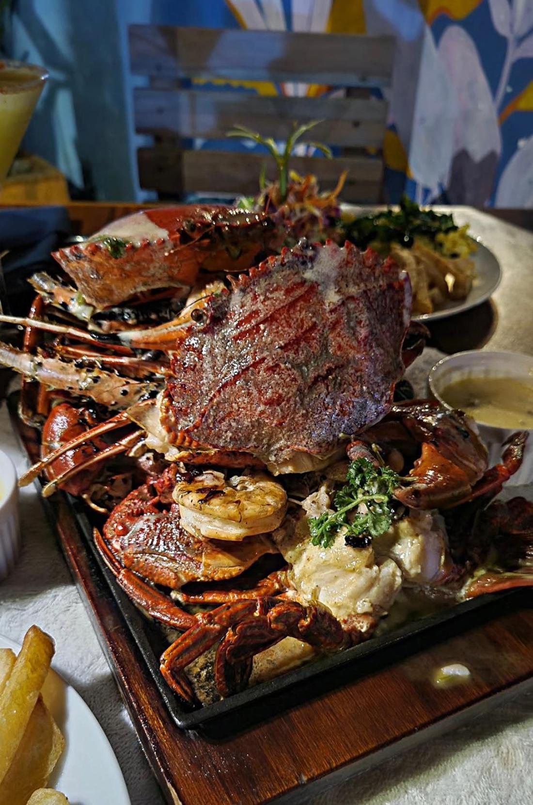 Daffodil Restaurant & Holiday Resort 乌纳瓦图纳 外观 照片
